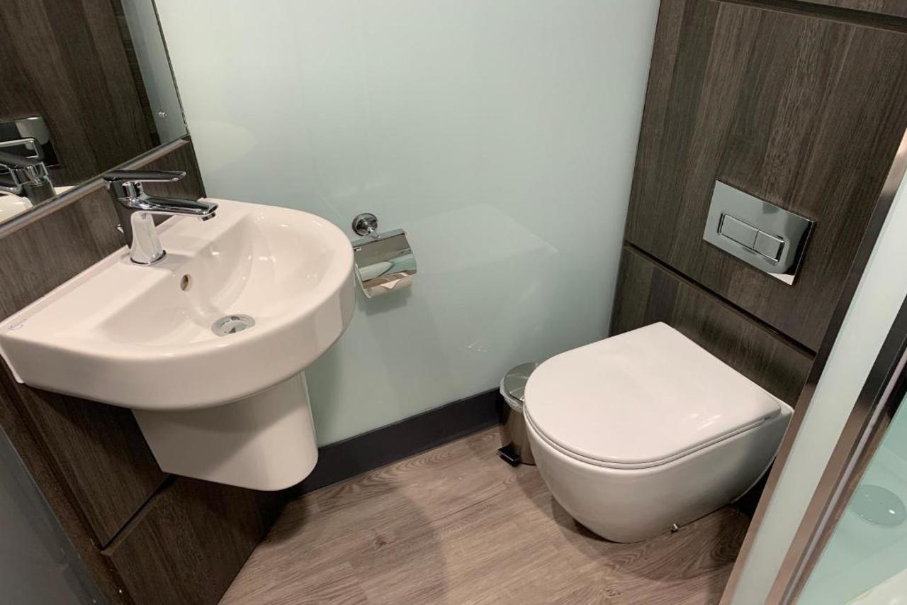 Easyhotel Milton Keynes Bagian luar foto