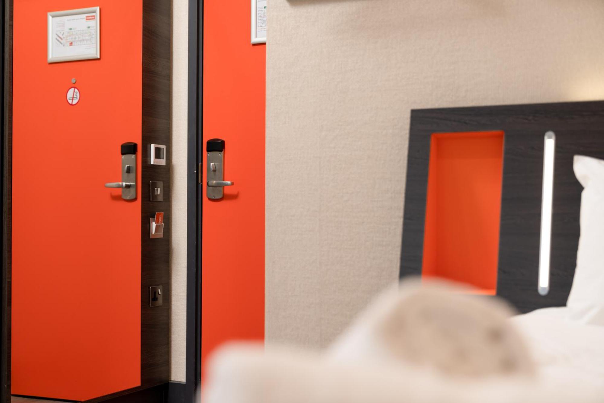 Easyhotel Milton Keynes Ruang foto