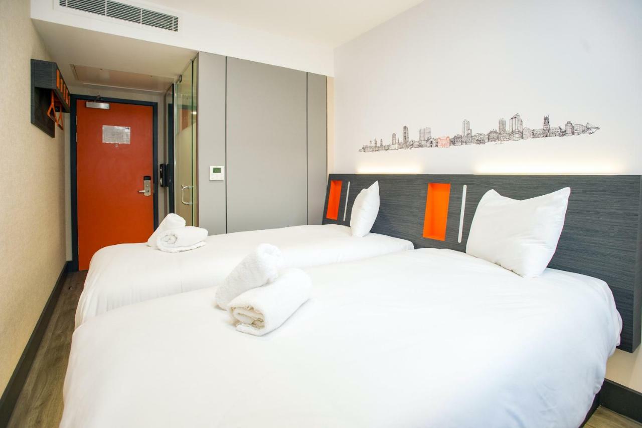 Easyhotel Milton Keynes Bagian luar foto